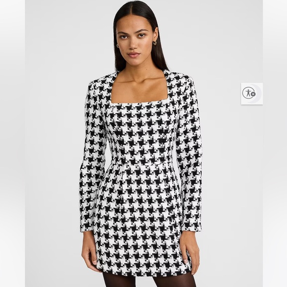 Express Dresses & Skirts - Express Houndstooth Long Sleeve Mini Dress - Black & White